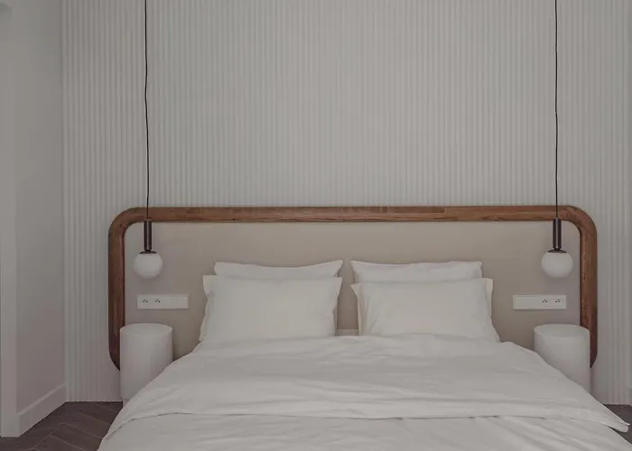 2 Bedroom Apartment Next To Monaco