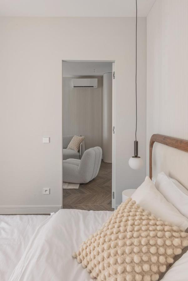 2 Bedroom Next To Monaco *
